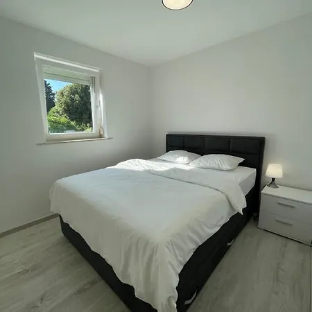 Apartment Mb Piran