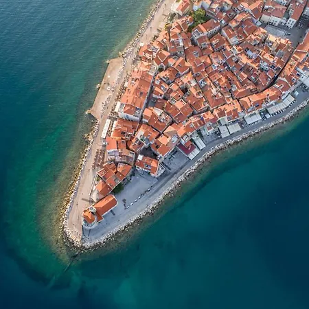 Mb Piran
