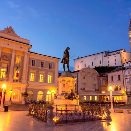 Mb * Piran